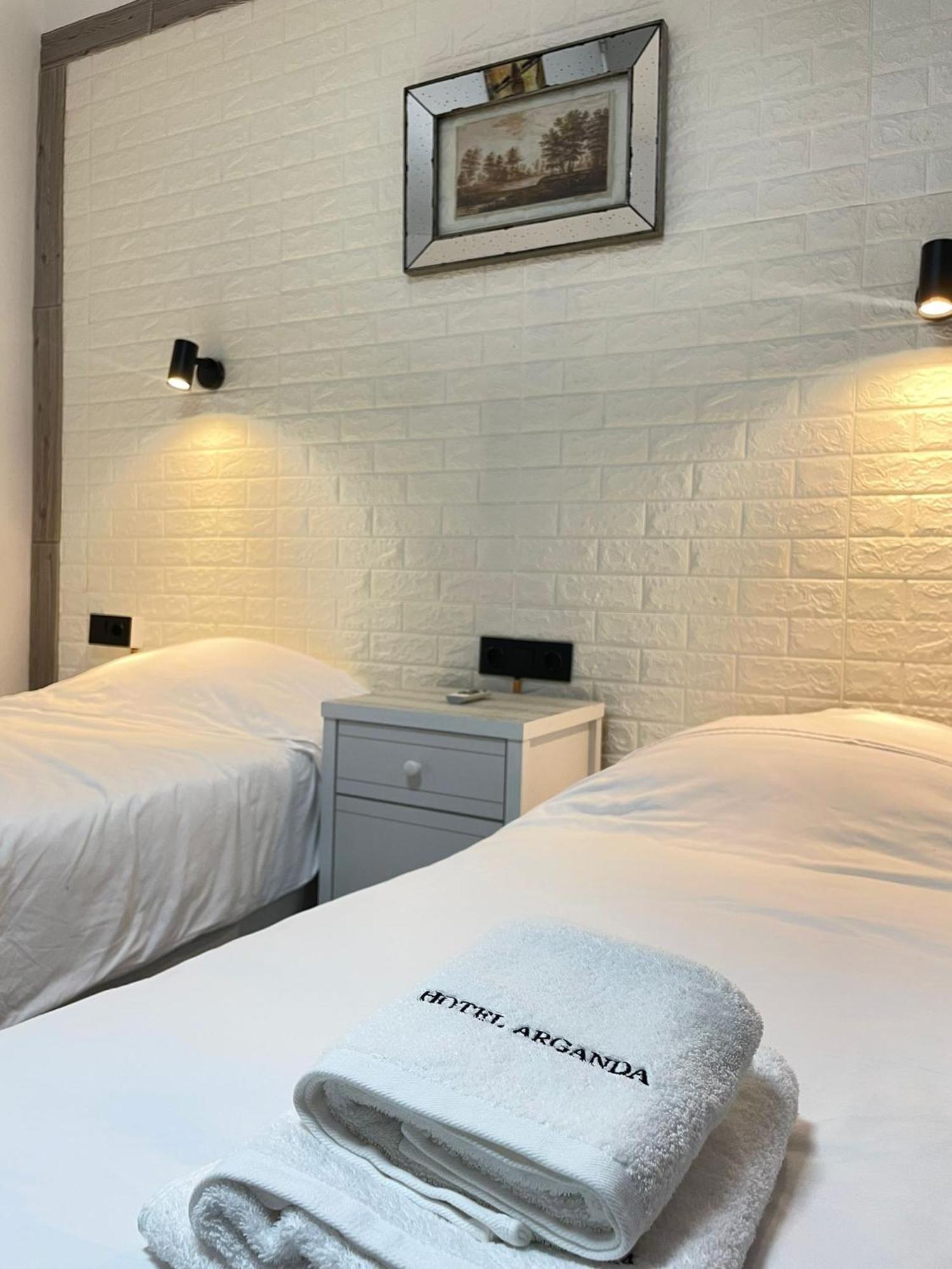 Hotel Arganda Arganda Del Rey Ngoại thất bức ảnh
